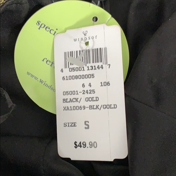 Black/gold sequined Homecoming Formal dress - Picture 2 of 3